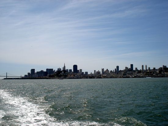 Blick auf S.F. von der Faehre aus