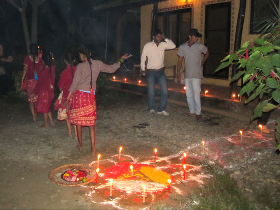 Tiharfest mit Tanz und Licht