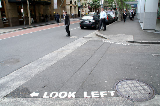 Gegen Verkehrsunfälle mit Touris aus Ländern mit Rechtsverkehr