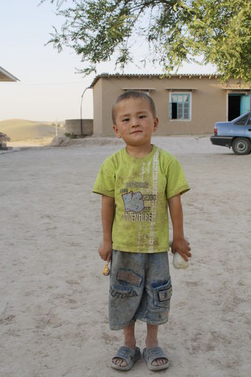 Wer weiß wie lange das Plüschschaf hier weiß bleibt?