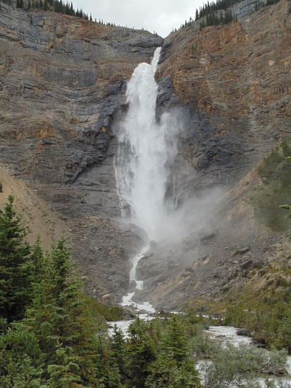 Takakkaw Falls
