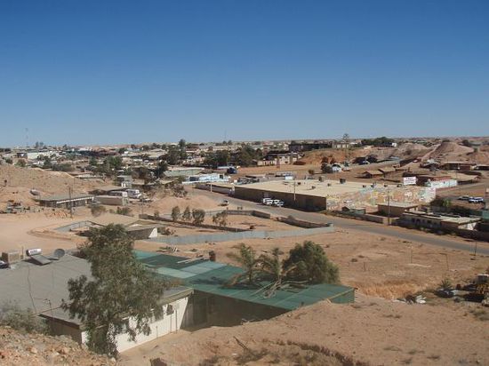 Blick auf das Zentrum von Coober Pedy