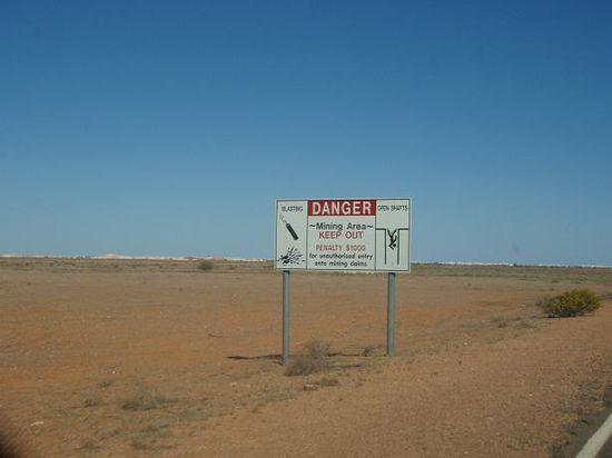 Gefahr aufgrund der Mining-Arbeiten um Coober Pedy