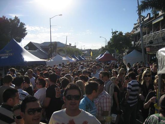 houhouhou really crowdy