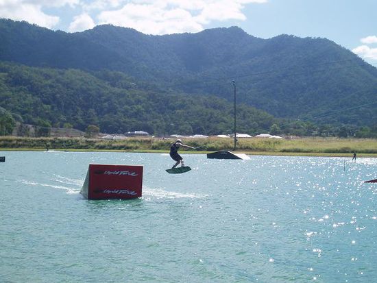 Sweet, wirklich fett, diser Sprung. Gestanden?!