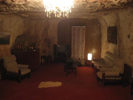 gemuetliche Underground-Wohung