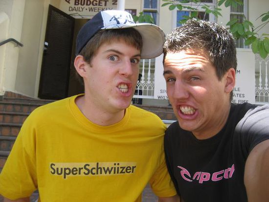 sehr gelungenes Abschiedsfoto wuerd ich mal sagen!