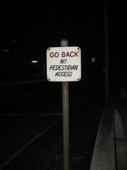 Geh weg, Mann. Du kommst hier net rein!