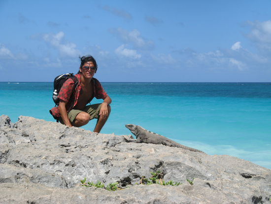 tulum, Octavio mit Iguana