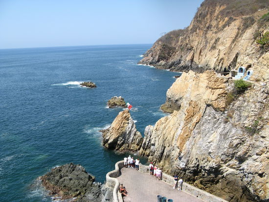 Acapulco, La Quebrada, hier finden die beruehmten Felsenspringen statt