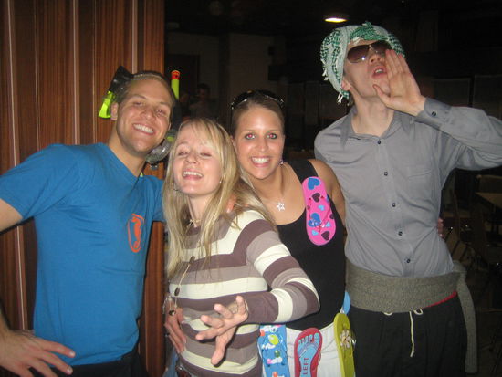 dancing queens mit scheich und taucher