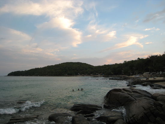 abends in der ao thian bucht