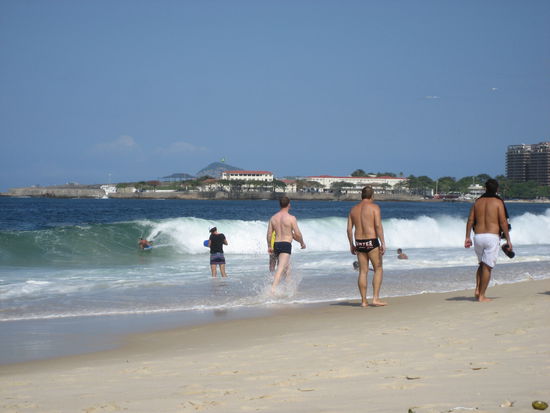 wenn diese welle kommt heisst es nur noch luft holen...