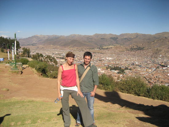 ausflug zur christusstatue, hoch ueber cuzco