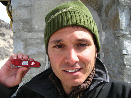 fix und alle mit dem ganzen gepaeck bin ich dann im basiscamp angekommen. fuer meinen geschmack war das mehr als ausreichend fuer ein wanderwochenende. aber das haerteste stand mir ja noch bevor...