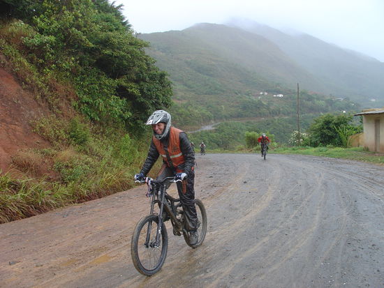 zweites schweinderl. jeans und klamotten darunter waren klatschnass und voller matsch...