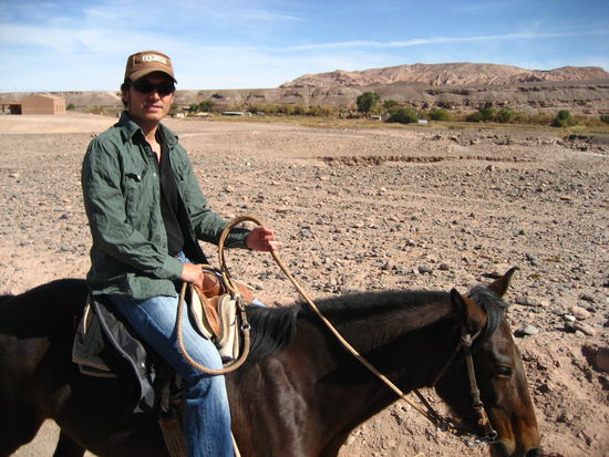 chris und seine esperanza. er hatte die frau, ich den hengst. und nur chris hatte eine laengere lounge (seil? halfter? schnur?...), um die holde anzutreiben...
