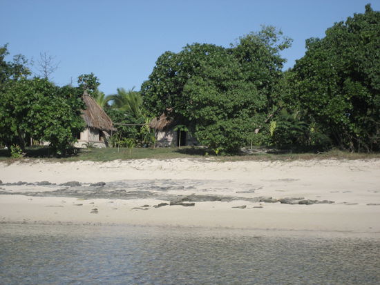 vom wasser richtung huetten