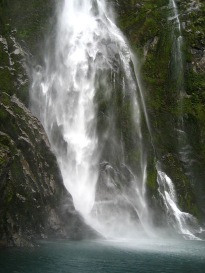 ein vielfotografierter wasserfall, weshalb wir ihn dann auch mal fotografiert haben