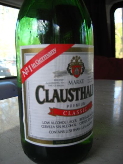 dieses clausthaler wird als "number 1 in germany" verkauft und die verkaeuferin wusste gar nicht, dass sie das haben...