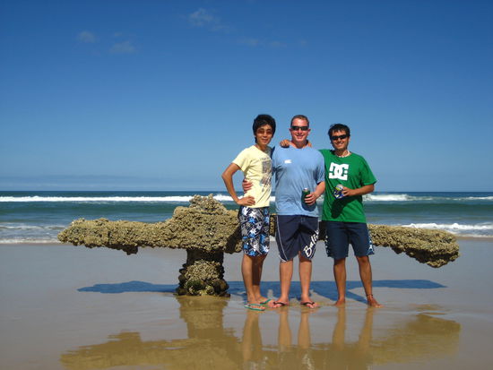 die experten (motto: gehe nie ohne bier aus dem jeep)