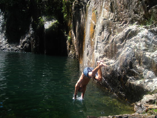 haette man im schwimmkurs mal eleganter ueben koennen