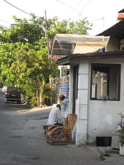 haarescheiden als nachbarschaftsdienst