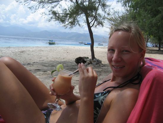 so laesst sichs leben - mango, papaya, ananas, alles frisch gepresst!