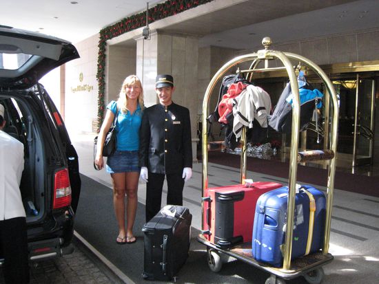 dieser page hat glaube ich noch nie 2 versiffte rucksaecke hochgetragen!