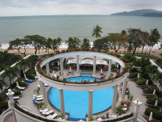 na, da braucht man nicht mal blauen himmel fuer ein dolles bild! (das wetter kann ja nicht auch noch perfekt sein)