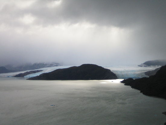 und da war der gletscher aus der ferne!