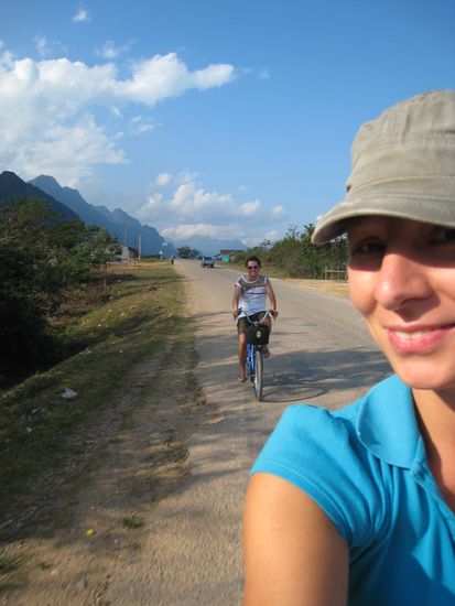 und mit unseren renneseln gings zurueck ins dorf...