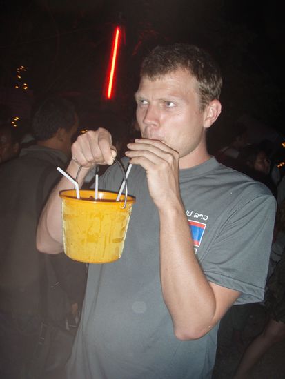 Gruesse an Jochen...