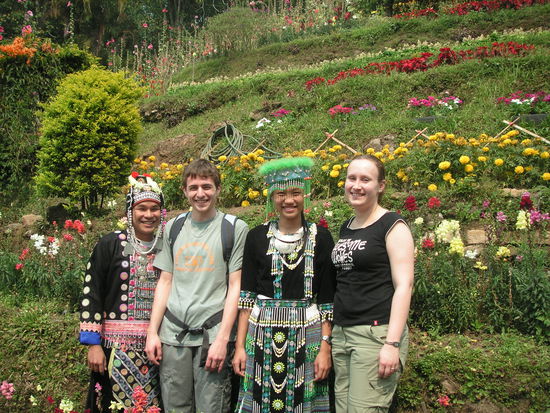 fast echte Hmong (Name des Bergstammes)