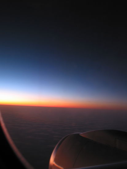 Sonnenaufgang kurz vor der Landung