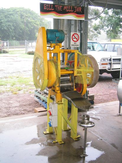 Bill the Mill... Scheinbar stehen solche Geräte in Indien an jeder Ecke und man kann frischgepressten Zuckerrohrsaft kaufen. Schmeckte nicht schlecht!