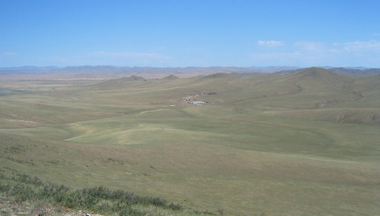 Ganz klein ist das Camp noch zu sehen