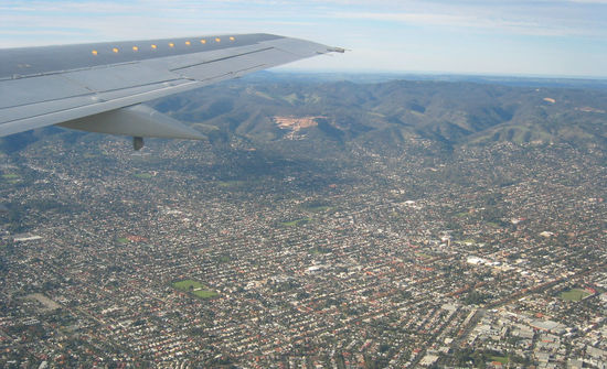 Kurz nach dem Start, Blick auf Adelaide