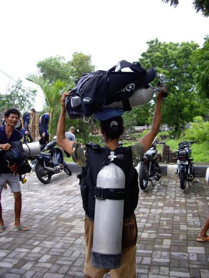 Traegerin zum Tauchen...