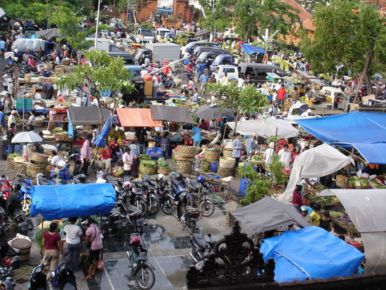 Markttreiben auf der Strecke nach Ubud