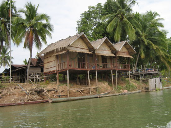 Am Ufer des Mekong
