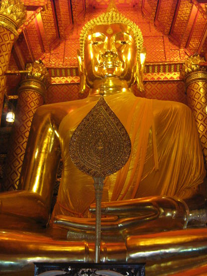riesiger Buddha