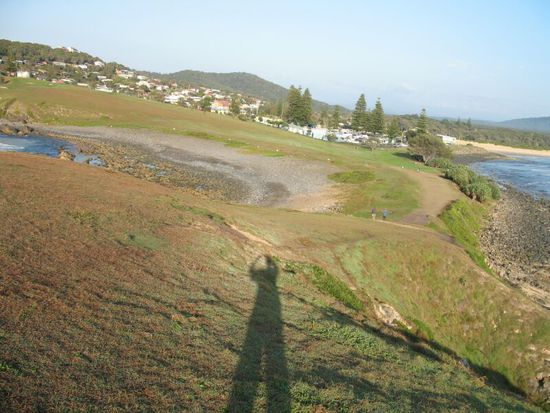 Chris und der Caravanpark im Hintergrund