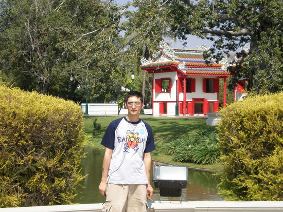 Me in chinese Garden, Bang Pa In
