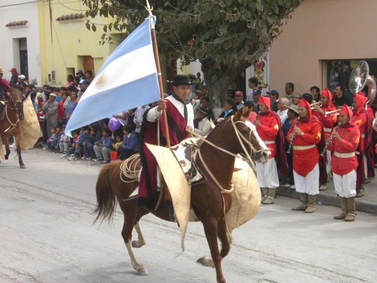 Gaucho-Parade vor der Doma(Rodeo)