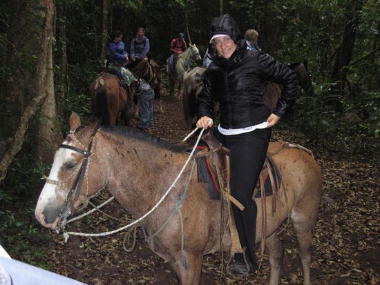 Frohen Mutes in Richtung Vulkan.