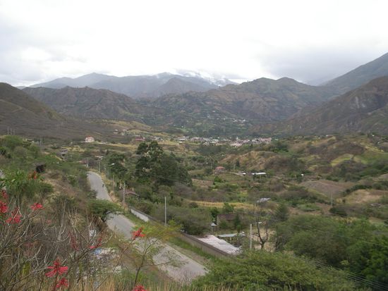 Aussicht vom Hostal ins Vilcabamba Tal