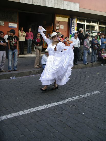 Eine elegante Taenzerin!