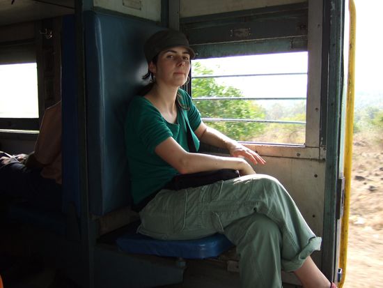 Zugfahrt bei offener Tuer