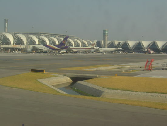 Landung und rollen bis zum Gate